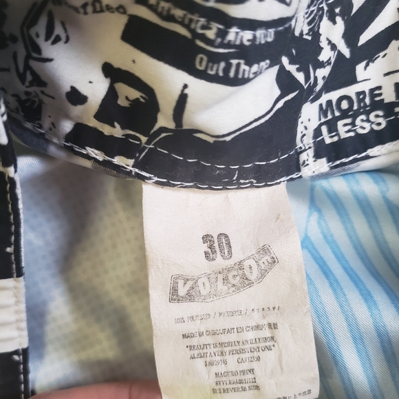 Volcom Mens Blue Board Shorts Swim Trunks Summer Pool Vacation Size 30 Small - Picture 5 of 7